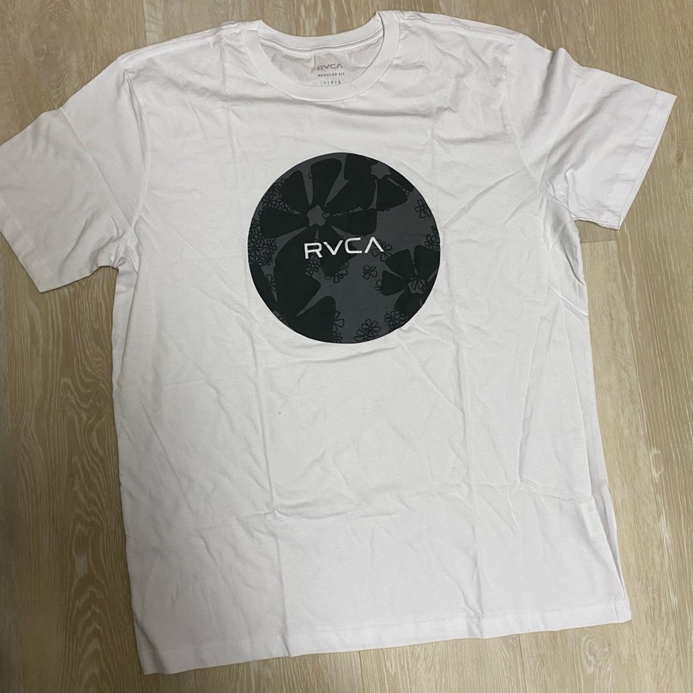RVCA T shirt